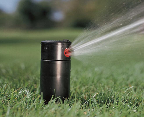 Automatisches Bew�sserungssystem f�r den Sportplatz